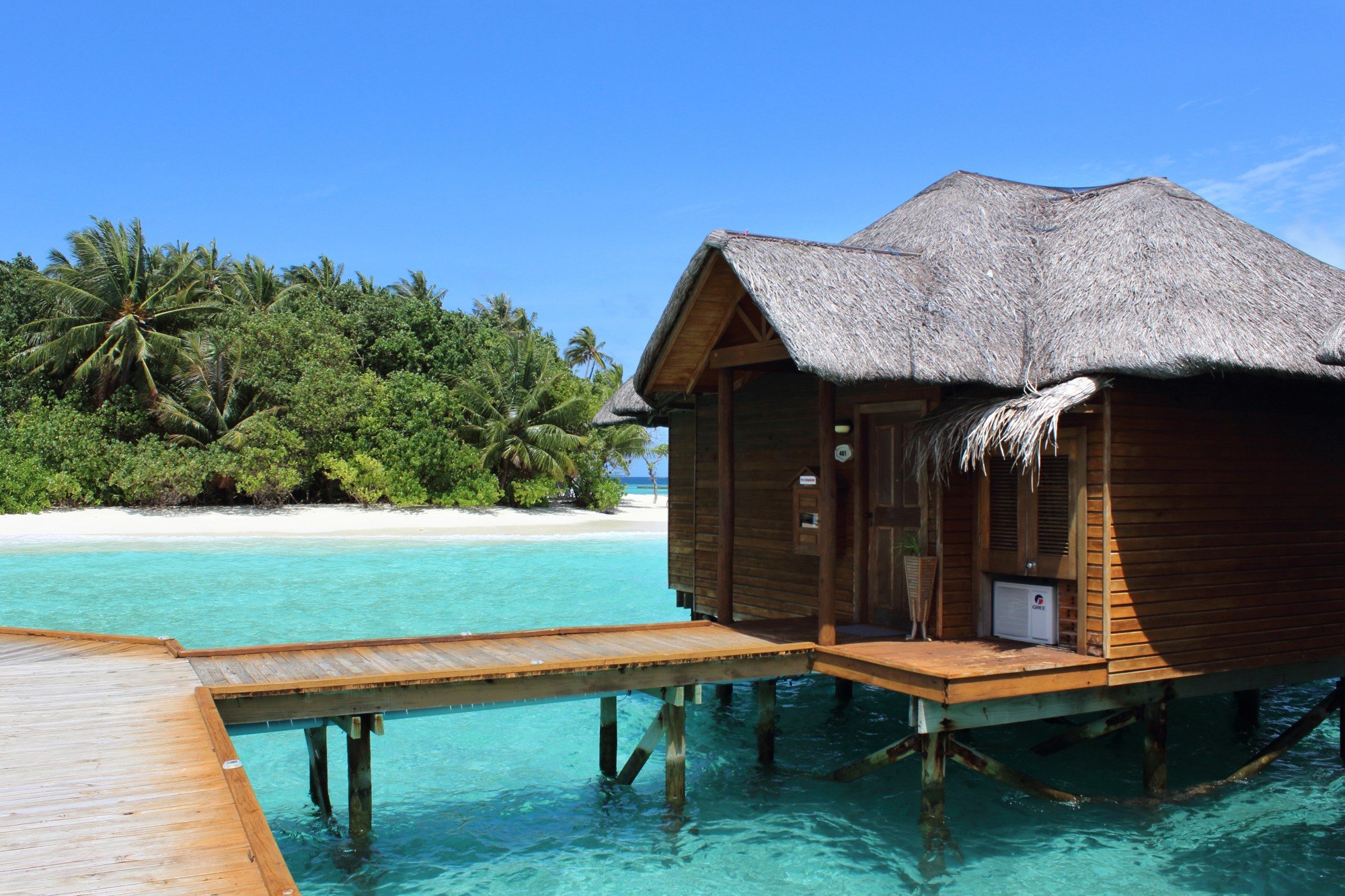 Exploring the Best Beaches: Top Locations for Holiday Beach Rentals